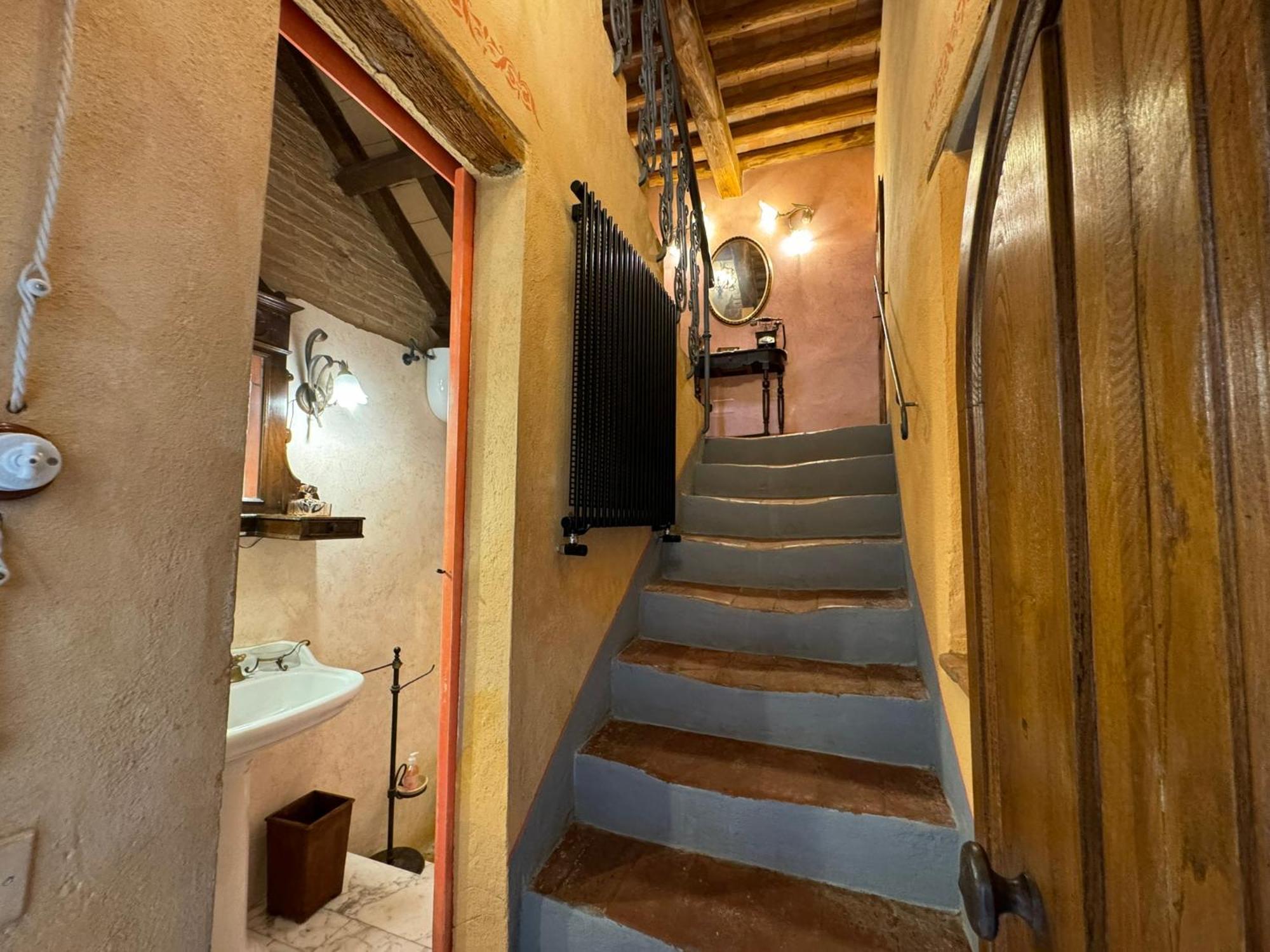 Casa Giulia, Il Gioiello Del Borgo Apartment เชร์ตาลโด ภายนอก รูปภาพ
