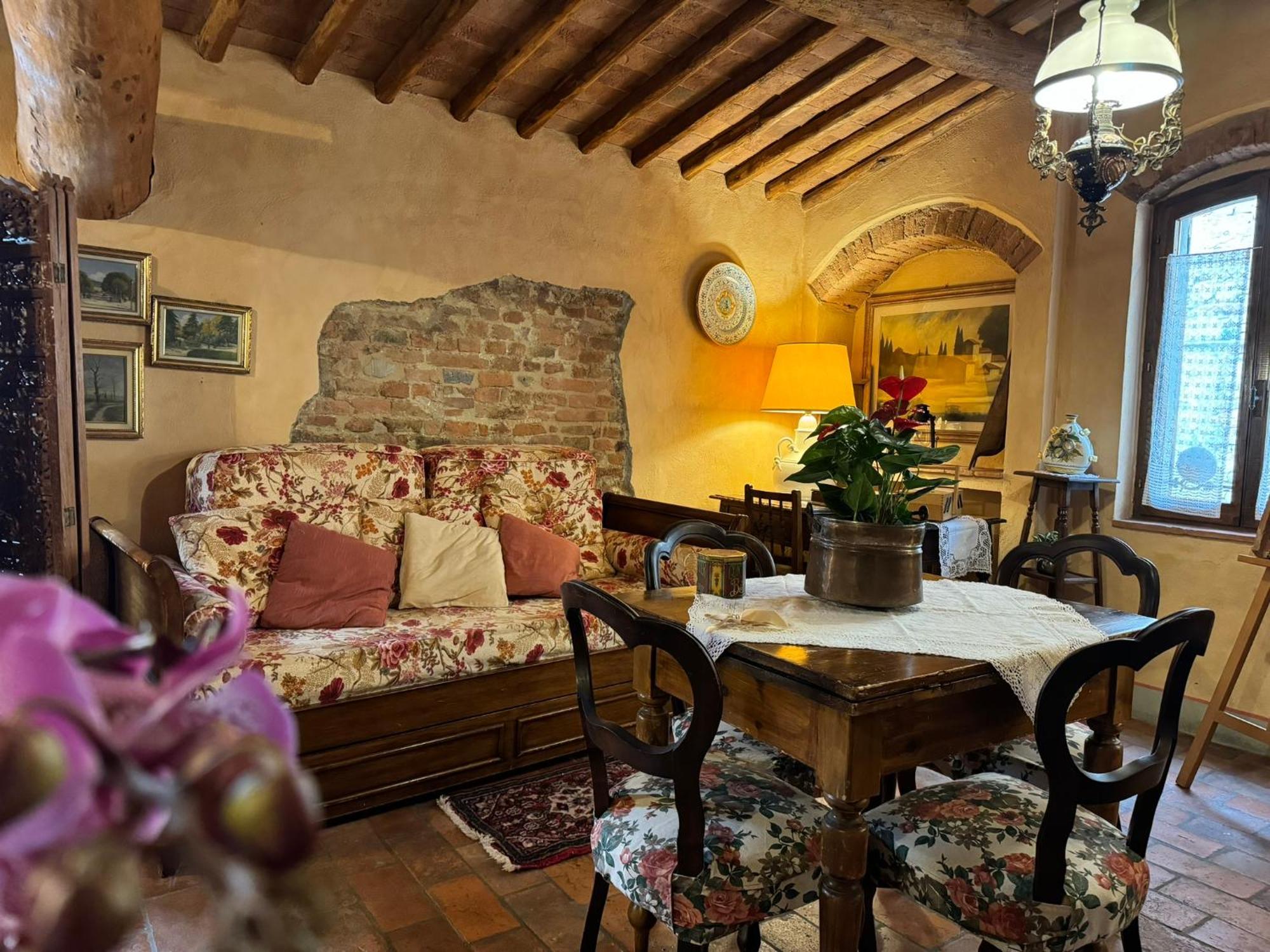 Casa Giulia, Il Gioiello Del Borgo Apartment เชร์ตาลโด ภายนอก รูปภาพ