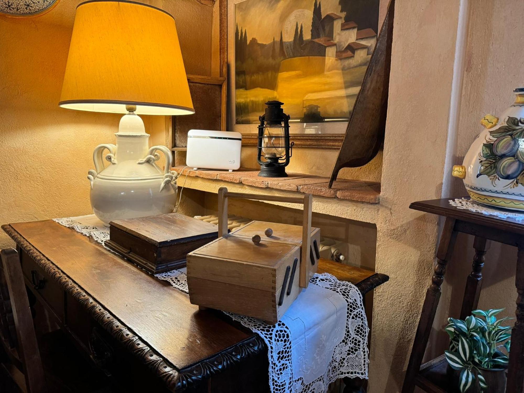 Casa Giulia, Il Gioiello Del Borgo Apartment เชร์ตาลโด ภายนอก รูปภาพ