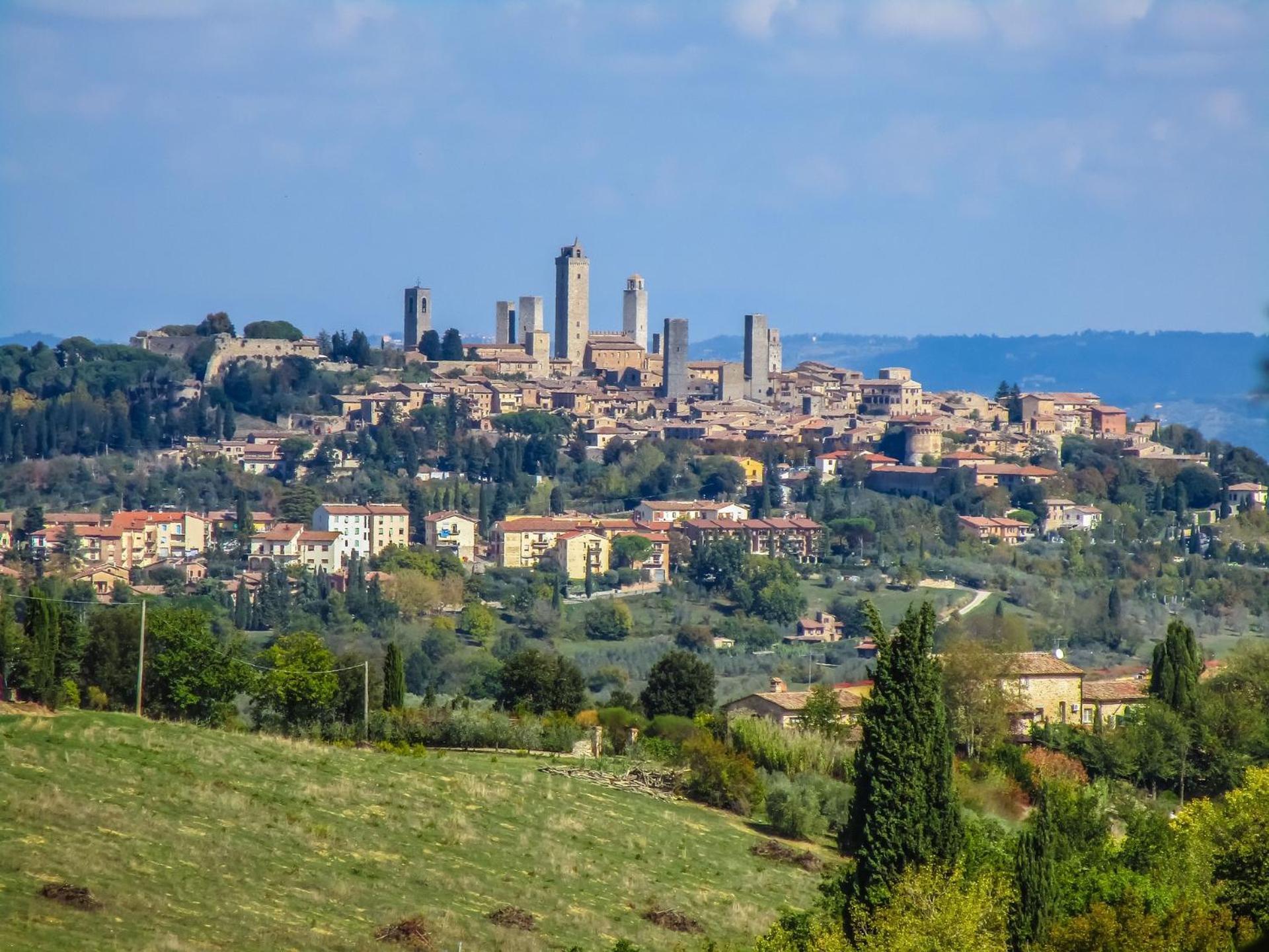 Casa Giulia, Il Gioiello Del Borgo Apartment เชร์ตาลโด ภายนอก รูปภาพ